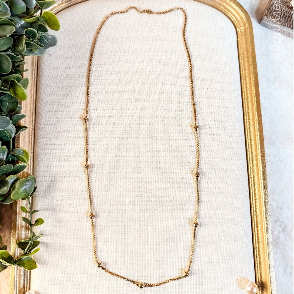 Gold Beaded Chain‎